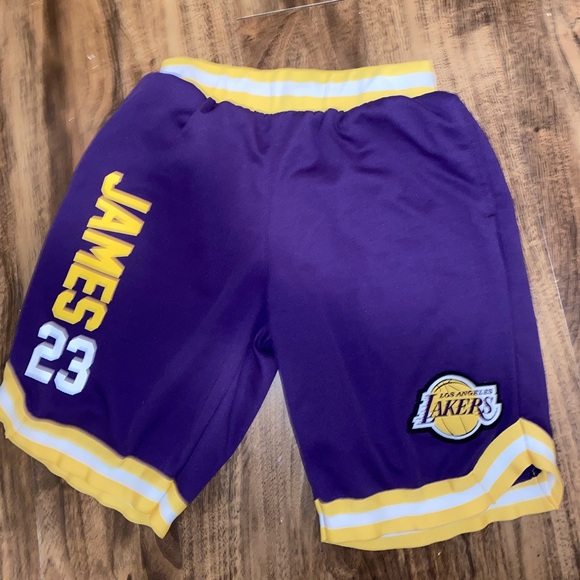 lebron lakers short